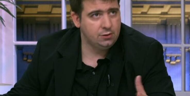 Boli me... Aleksandar Crnomarković